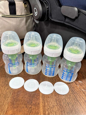 Dr. Brown's Natural Flow Anti-Colic Options+ Wide-Neck Baby Bottle Wide-Neck